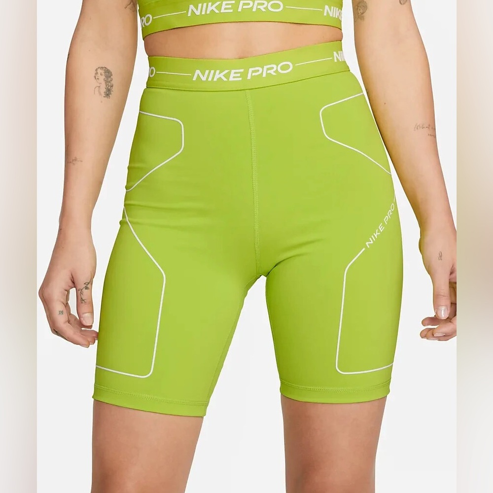 Nike Pro Women's Atomic Green Seamless Biker Shorts Sz XS BNWT